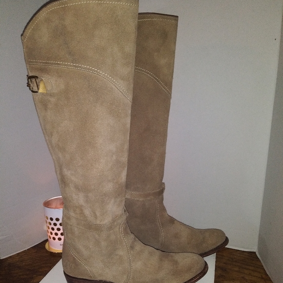 Frye " Dorado" Knee Boot - Picture 3 of 7